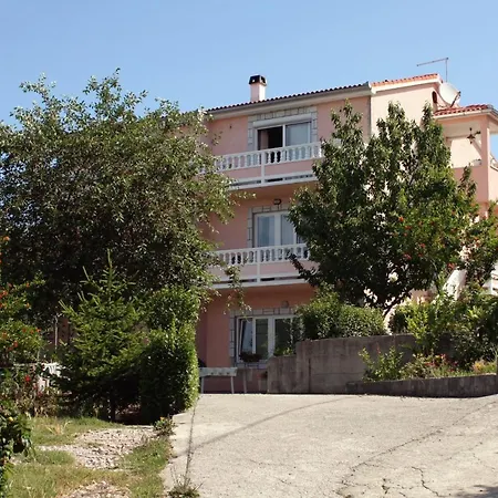 Apartments With Parking Space Kampor, Rab - 5029 Apartment Kampor