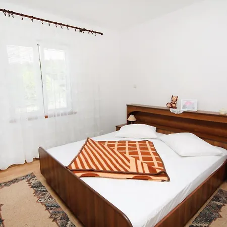 Appartement With Parking Space Kampor, Rab - 5029